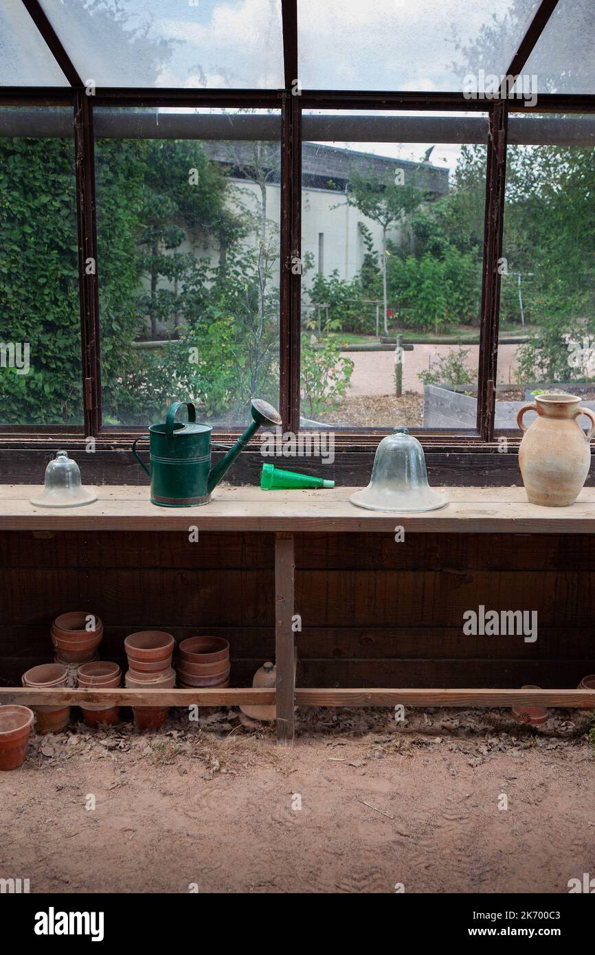 Ancienne cabine de travail dans un parc français Banque D'Images