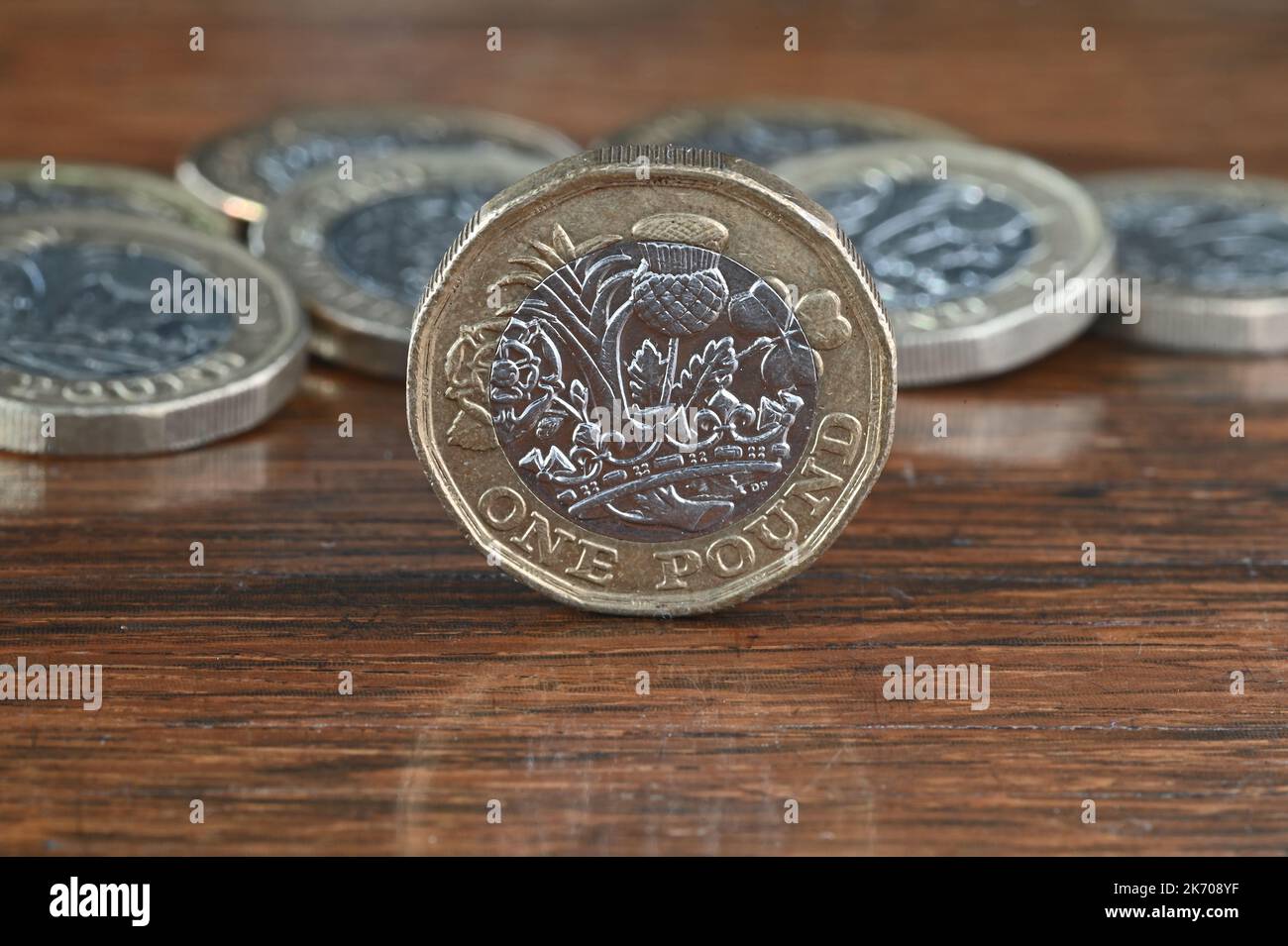 Gros plan d'une pièce de monnaie britannique de £1. Concept de richesse et d'argent Banque D'Images
