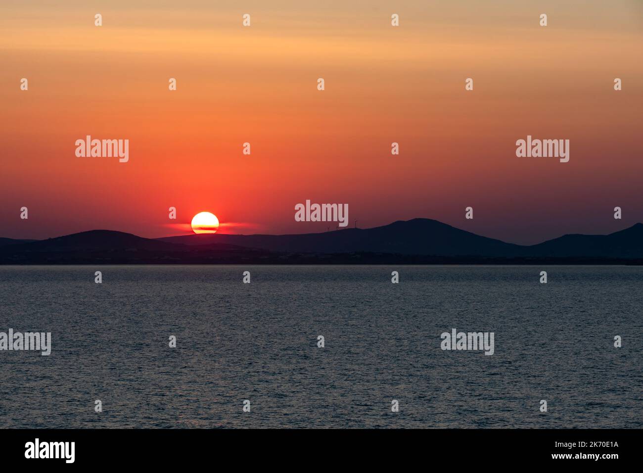 Coucher de soleil de la Grande porte à Naxos, Grèce Banque D'Images
