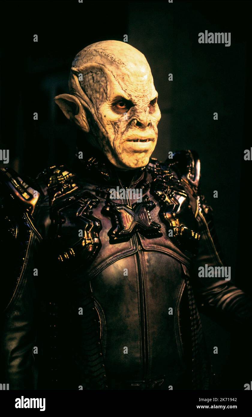 RON PERLMAN, STAR TREK: NEMESIS, 2002 Banque D'Images