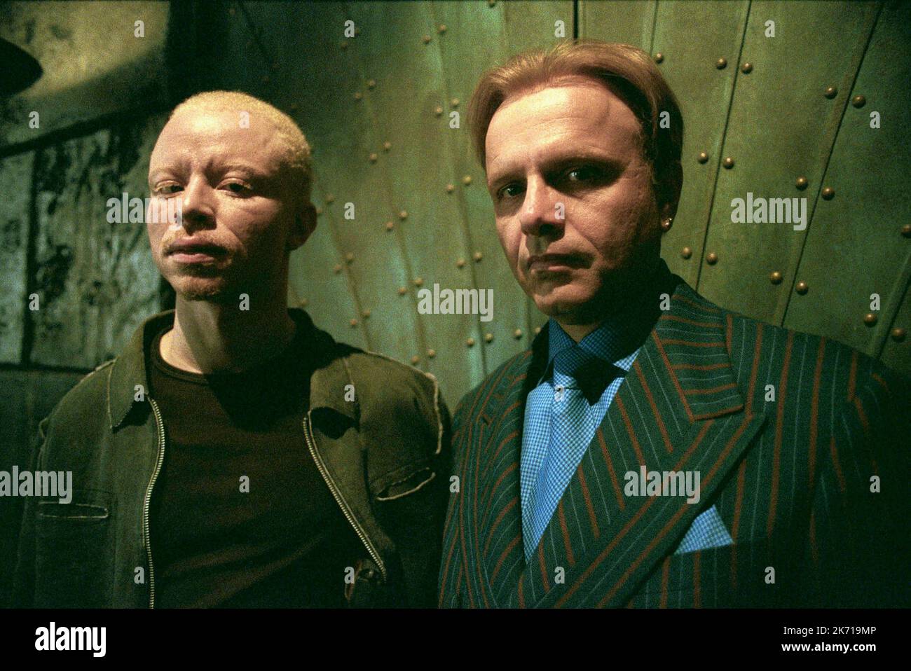 VICTOR VARNADO, JOE PANTOLIANO, LES AVENTURES DE PLUTO NASH, 2002 Banque D'Images