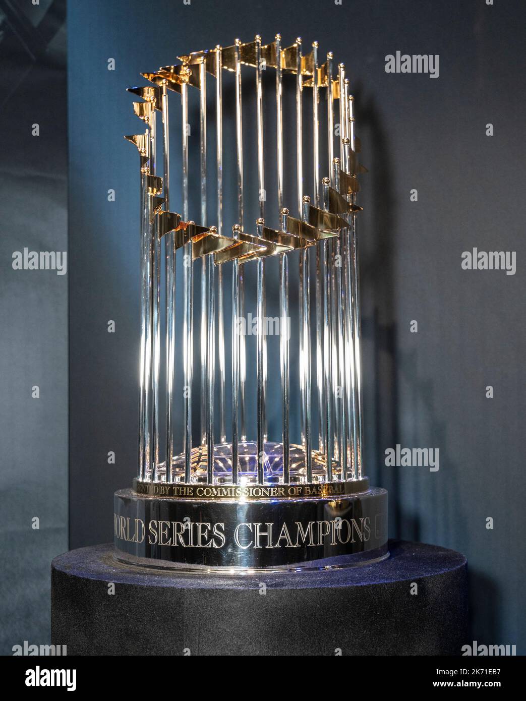 Trophée de la ligue majeure de baseball en exposition au Centre Paley pour les médias pendant le week-end de Paley sur 29 septembre 2022 Banque D'Images