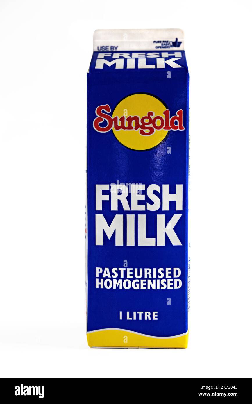 Nourriture / Une boîte de lait frais Sungold, fabriqué en Australie. Banque D'Images