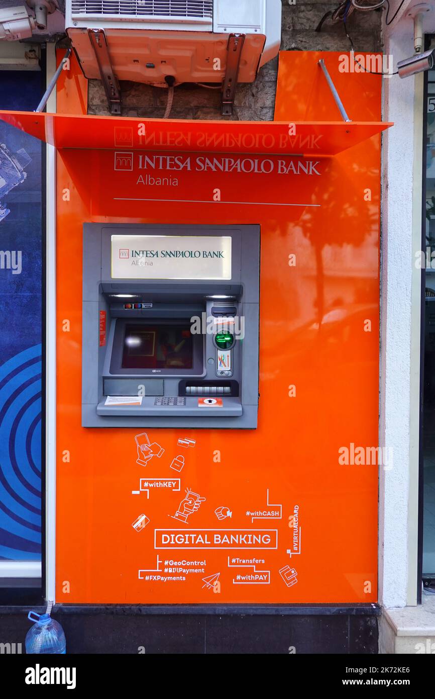 Intesa Sanpaolo Bank, Saranda, République d'Albanie Banque D'Images