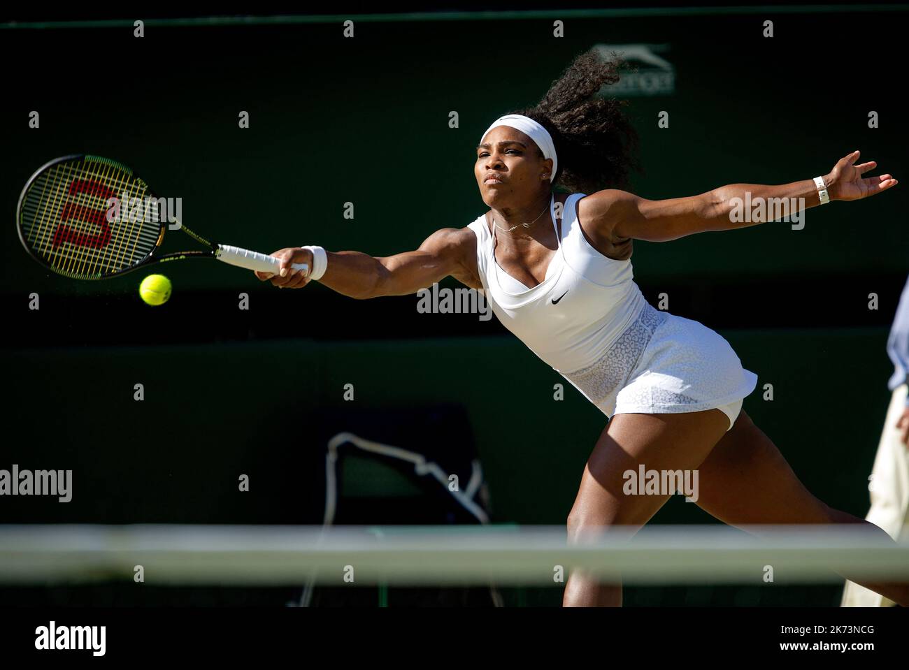09/07/15. AELTC, Wimbledon Championships 2015, Wimbledon, Londres. Femmes célibataires semi-finale, Serena Williams (Etats-Unis) / Maria Sharapova (Rus), Centre co Banque D'Images