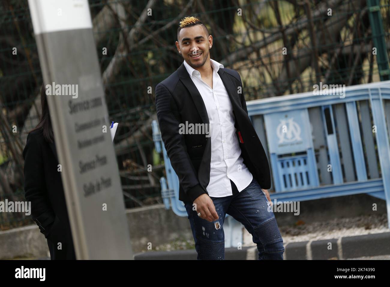 Marseille, France jan 30th 2017 Dimitri Payet a déclaré qu'il devait se tourner vers ses racines dans son ancien club, Marseille. L'homme de 29 ans a signé un contrat de quatre ans et demi avec le club de la Ligue 1. Banque D'Images