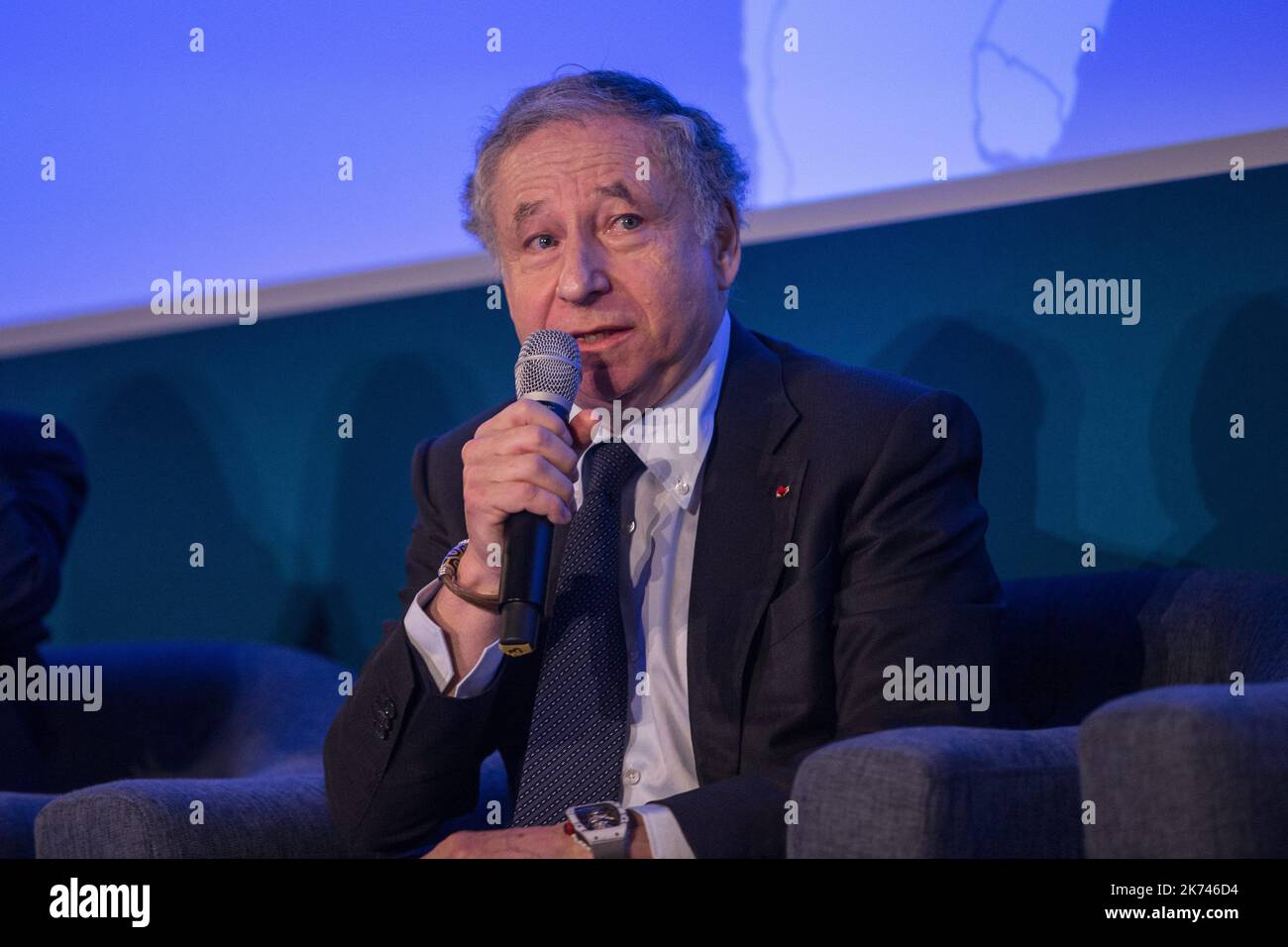 Jean Todt, Président de la FIA (Fédération internationale de l'automobile), donne une conférence de presse pour lancer une campagne de sécurité routière, au siège de la FIA à Paris, sur 10 mars 2017. Banque D'Images