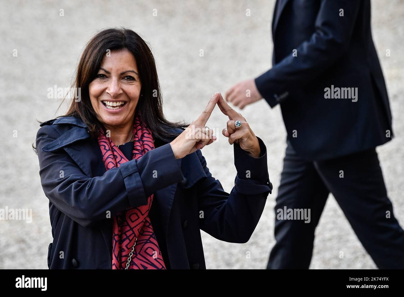 Anne Hidalgo (maire de Paris), la délégation olympique française de retour de Lima, est reçue par le président français Emmanuel Macron à l'Elysée Palace. Banque D'Images