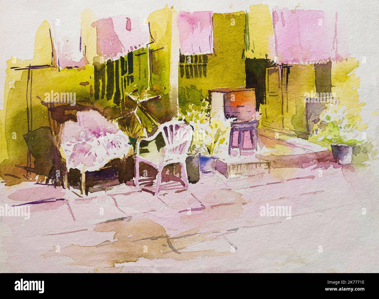Peinture aquarelle de la maison avec terrasse, jeu de lumière réfléchie et d'ombres sur les chaises de ménage. Illustration peinte à la main. paysage urbain. Banque D'Images