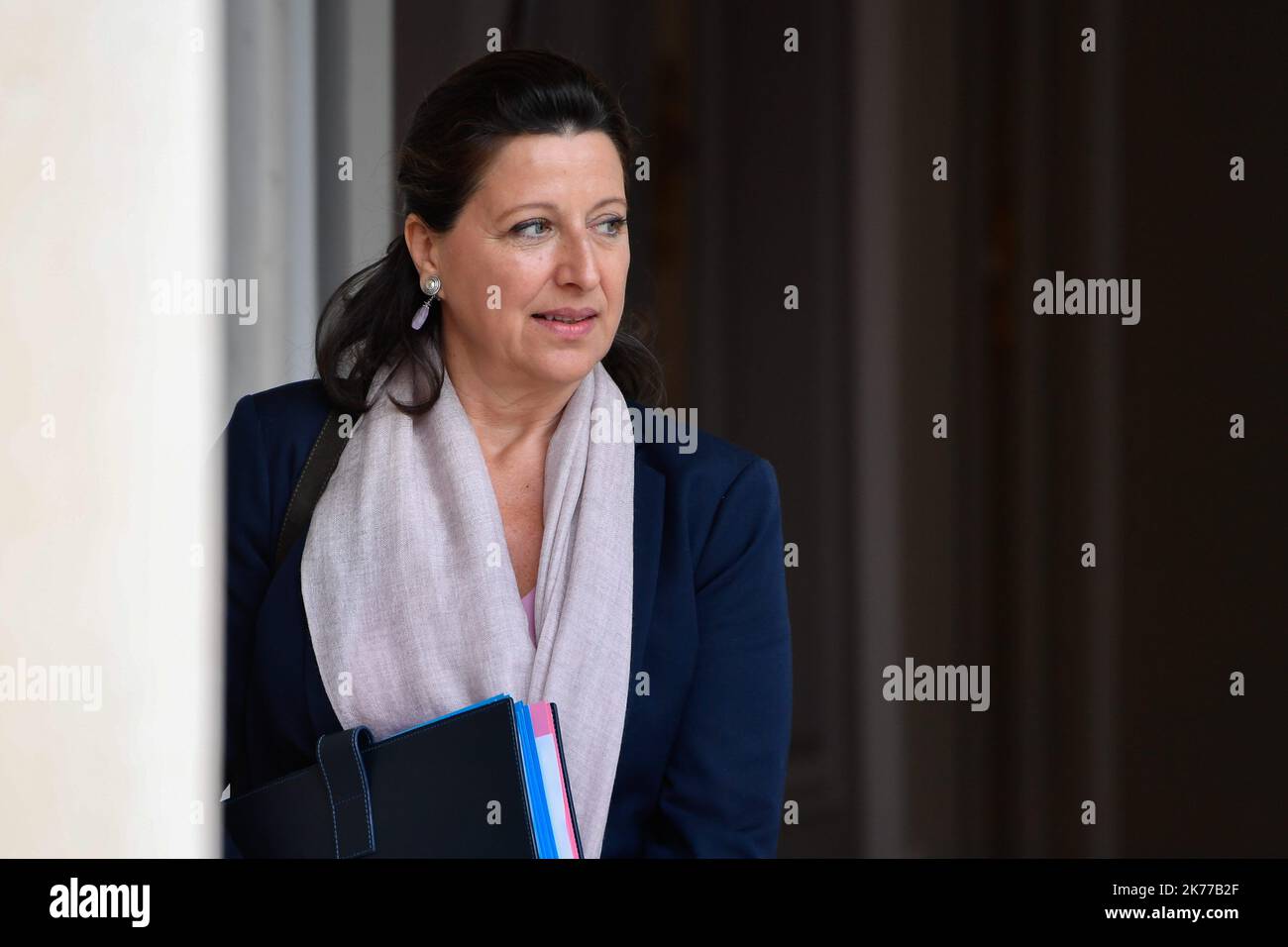 Agnes Buzyn, ministre des Solidarites et de la Sante en sortie du Conseil des Ministres / 24/04/2019 - France / Ile-de-France (région) / Paris - Agnes Buzyn, ministre des Solidarités et de la Santé quittant le Conseil des Ministres Banque D'Images