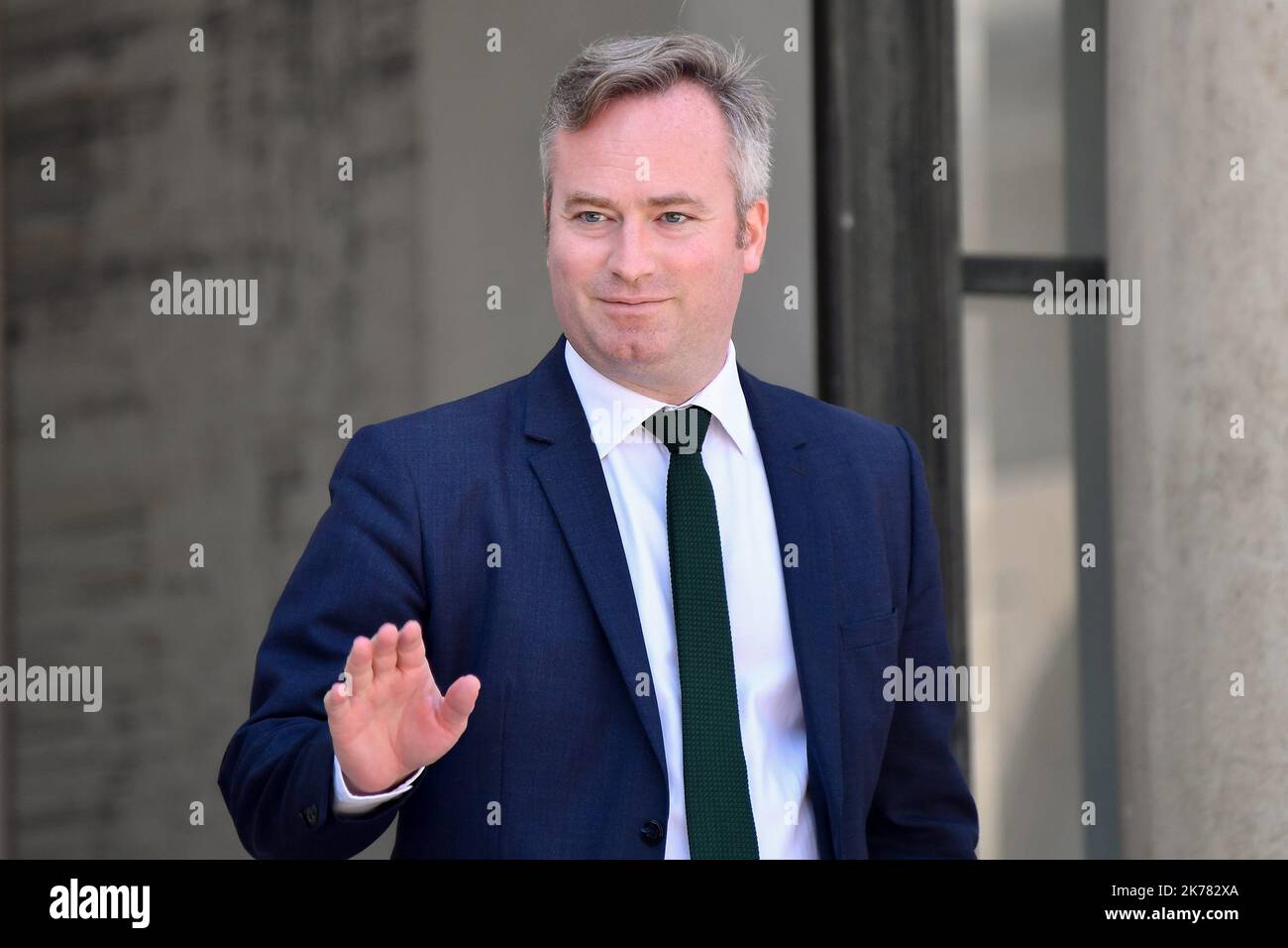 Jean-Baptiste Lemoyne Secrétaire d'Etat au Ministre de l'Europe et des Affaires étrangères est vu quitter une réunion entre le Conseil des Ministres Banque D'Images