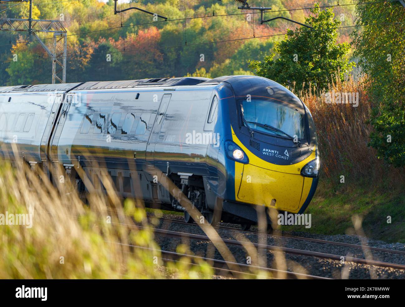 Un train Avanti West Coast à grande vitesse Banque D'Images