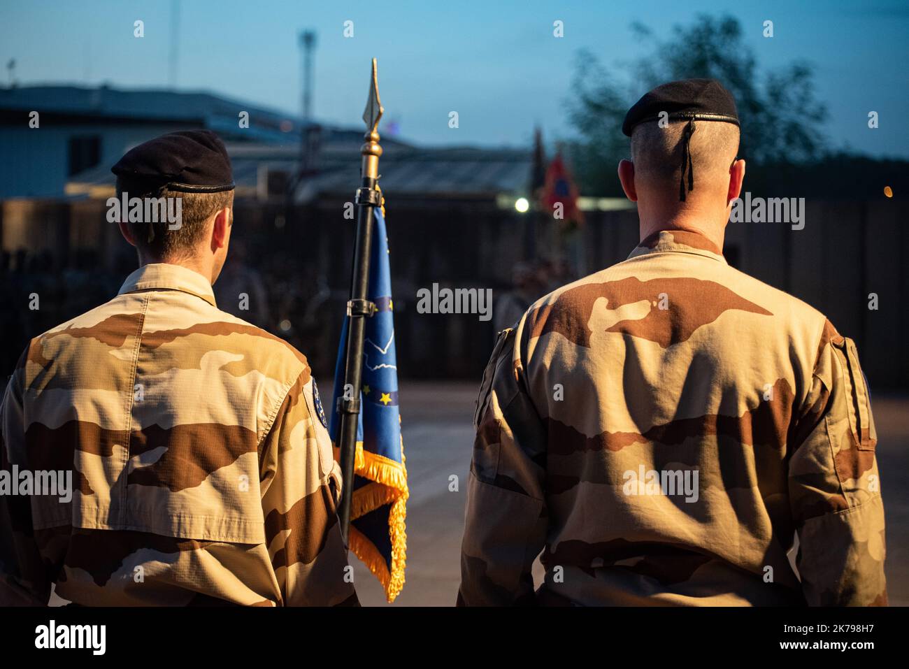 Mali / KoMali / Koulikoro / Bamako - cérémonie de passation de commandement entre le commandant autrichien, le général de brigade Christian Harbersatter et le chef actuel de l'EUTM Mali, le général de brigade Joao Pedro Boga Ribeiro (Portugal). La cérémonie s'est déroulée au QG de l'EUTM à Bamako en présence du Chef d'état-major des armées maliennes, du général Abdoulaye Coulibaly et du chef de la MINUSMA, M. Annadif Mahamat Saleh. Banque D'Images