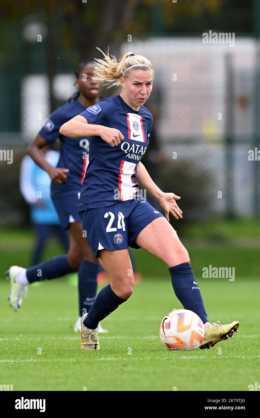 PARIS - Jackie Groenen de Paris Saint Germain femmes lors du match de la Division française 1 entre Paris Saint-Germain et Dijon FCO au Stade Georges Lefevre à Paris sur 15 octobre 2022 à Paris, France. ANP | hauteur néerlandaise | Gerrit van Keulen Banque D'Images