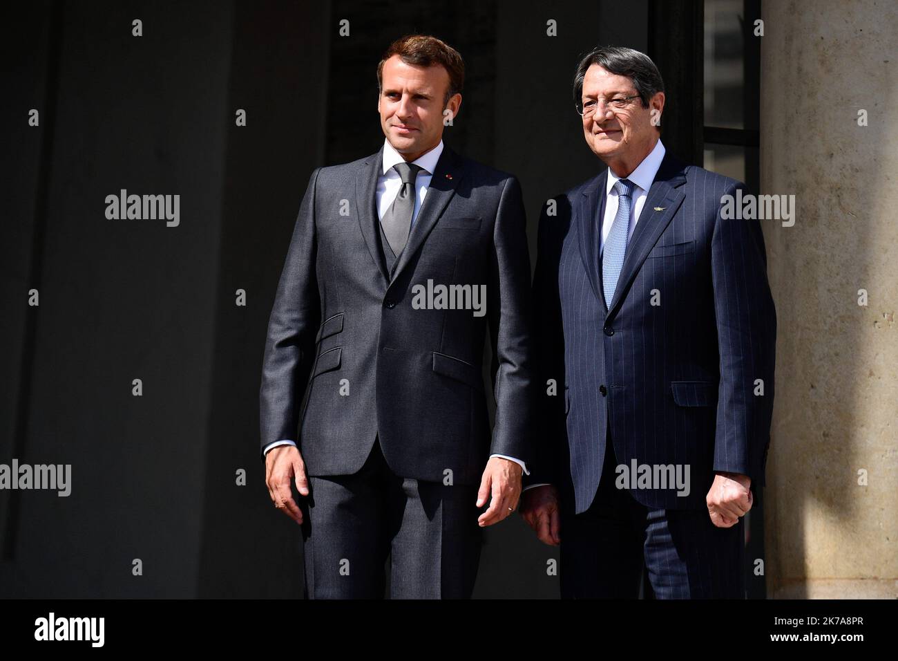 ©Julien Mattia / le Pictorium / MAXPPP - Julien Mattia / le Pictorium - 23/07/2020 - France / Ile-de-France / Paris - le Président Emmanuel Macron recevait au Palais de l'Elysée pour entretien, le Président de la République de Chypre, M. Nicos Anastasiades, le 23 juillet 2020. / 23/07/2020 - France / Ile-de-France (région) / Paris - le Président Emmanuel Macron a reçu au Palais de l'Elysée pour une interview, le Président de la République de Chypre, M. Nicos Anastasiades, sur 23 juillet 2020. Banque D'Images