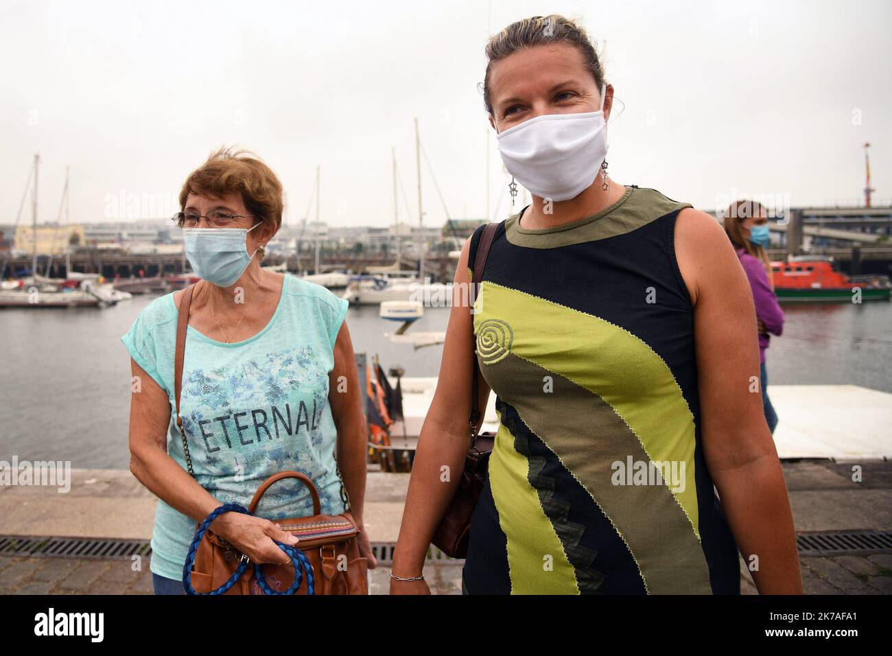 ©PHOTOPQR/VOIX DU NORD/Zack Ajili ; 15/08/2020 ; Boulogne-sur-Mer, le 15/08/2020, le préfet du pas-de-Calais, Fabien Sudry, un signe un incendie rendu obligatoire le port du masque, en extérieur, dans les plusieurs secteurs du Nord, dans le département de la NAVIGATION du NORD et DANS le DÉPARTEMENT de la MER - Port du masque obligatoire à Boulogne-sur-Mer Banque D'Images