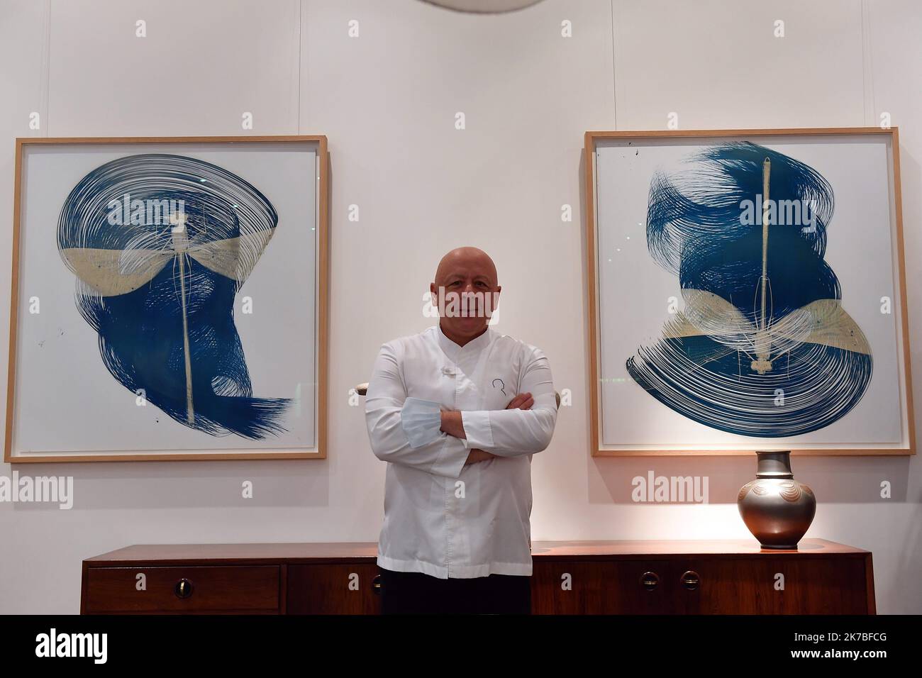©PHOTOPQR/VOIX DU NORD/PHILIPPE PAUCHET ; 20/10/2020 ; le chef Thierry Marx chez lui à Paris PHOTO PHILIPPE PAUCHET LA VOIX DU NORD - Thierry Marx Chef français, spécialisé en gastronomie moléculaire. octobre 20 2020 Banque D'Images