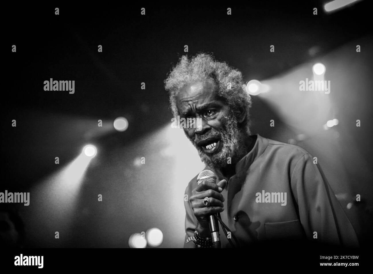 ©Michael Bunel / le Pictorium/MAXPPP - Michael Bunel / le Pictorium - 13/11/2013 - France - Max Romeo, de son vrai nom Maxwell Livingston Smith, est un chanteur jamaicain de reggae ne en 1947 a St d'Acre, dans la paroisse de Saint James. 13 novembre 2013. Paris. France. / 13/11/2013 - France - Max Romeo, nom réel Maxwell Livingston Smith, est un chanteur jamaïcain de reggae né en 1947 à Saint-d'Acre, dans la paroisse de Saint-Jean James. 13 novembre 2013. Paris. France. Banque D'Images