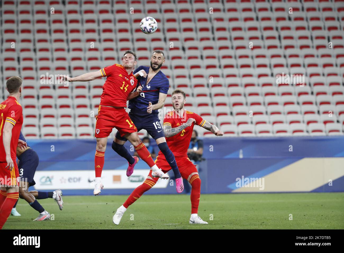 ©PHOTOPQR/LA PROVENCE/SPEICH Frédéric ; Nice ; 02/06/2021 ; coupe d'Europe des Nations UEFA Euro 2020 match de préparation France - pays de Galle au stade Allianz Arena match de football amical entre la France et le pays de Galles au stade Allianz Riviera à Nice, dans le sud de la France, sur 2 juin 2021 Banque D'Images