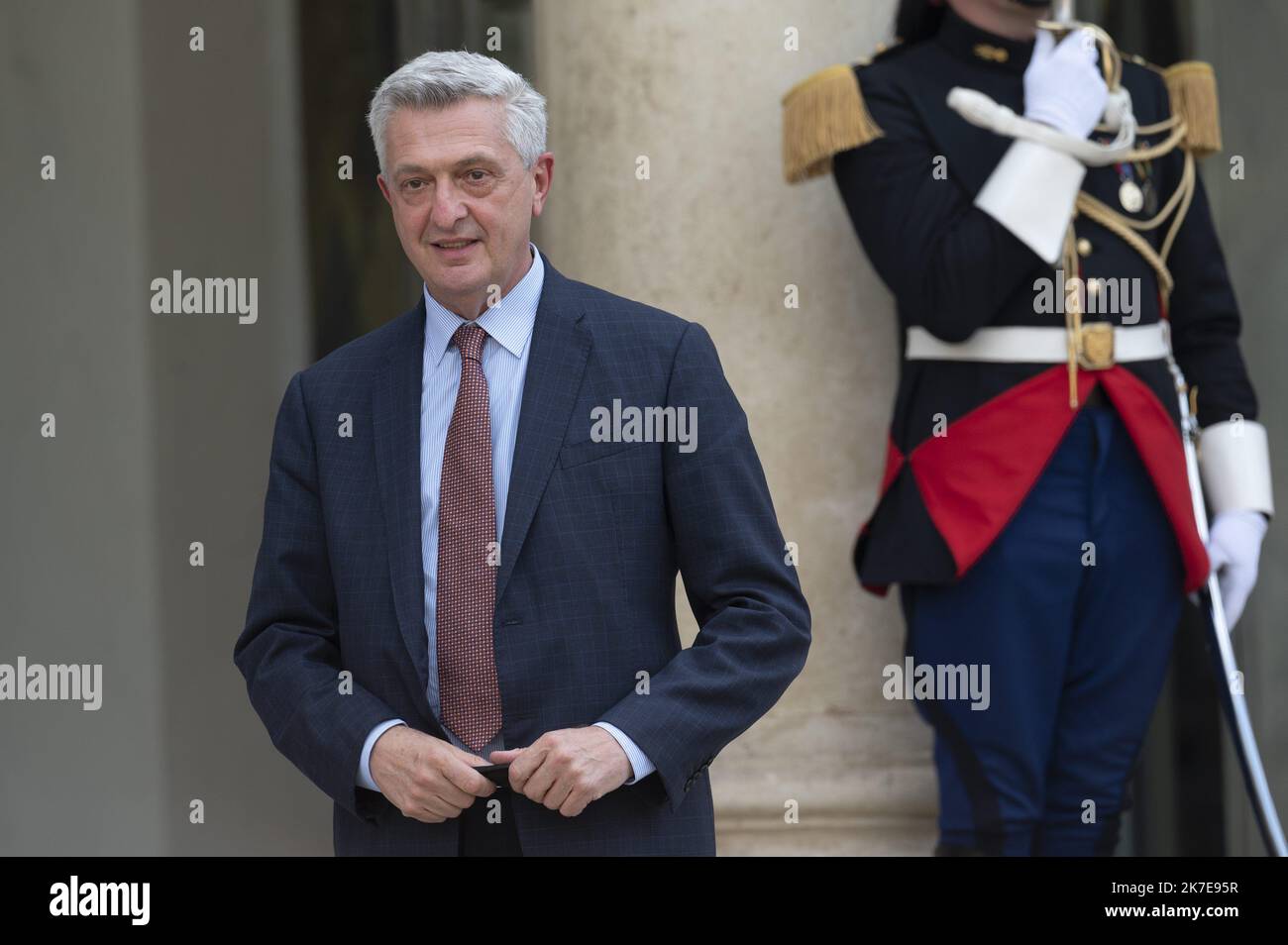 ©Julien Mattia / le Pictorium / MAXPPP - Julien Mattia / le Pictorium - 1/7/2021 - France / Ile-de-France / Paris - dans le cadre des bilaterales du Forum Generation Egalite, le Haut-Commissaire des Nations Unis aux refuges, M. Filippo Grandi au Palais de l'Elysée, le 1er juillet 2021 / 1/7/2021 - France / Ile-de-France (région) / Paris - dans le cadre des bilaterals du Forum pour l'égalité des générations, le Haut Commissaire des Nations Unies pour les réfugiés, M. Filippo Grandi, au Palais de l'Elysée, le 1 juillet 2021 Banque D'Images