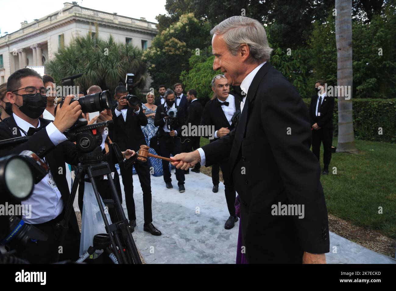 ©PHOTOPQR/NICE MATIN/Sébastien Botella ; Cannes ; 16/07/2021 ; Gala de l'amfAR, villa Eilenroc au Cap d'Antibes le vendredi 16 juillet 2021 amfAR Cannes Gala 2021at Villa Eilenroc on 16 juillet 2021 à Cap d'Antibes, France. Banque D'Images