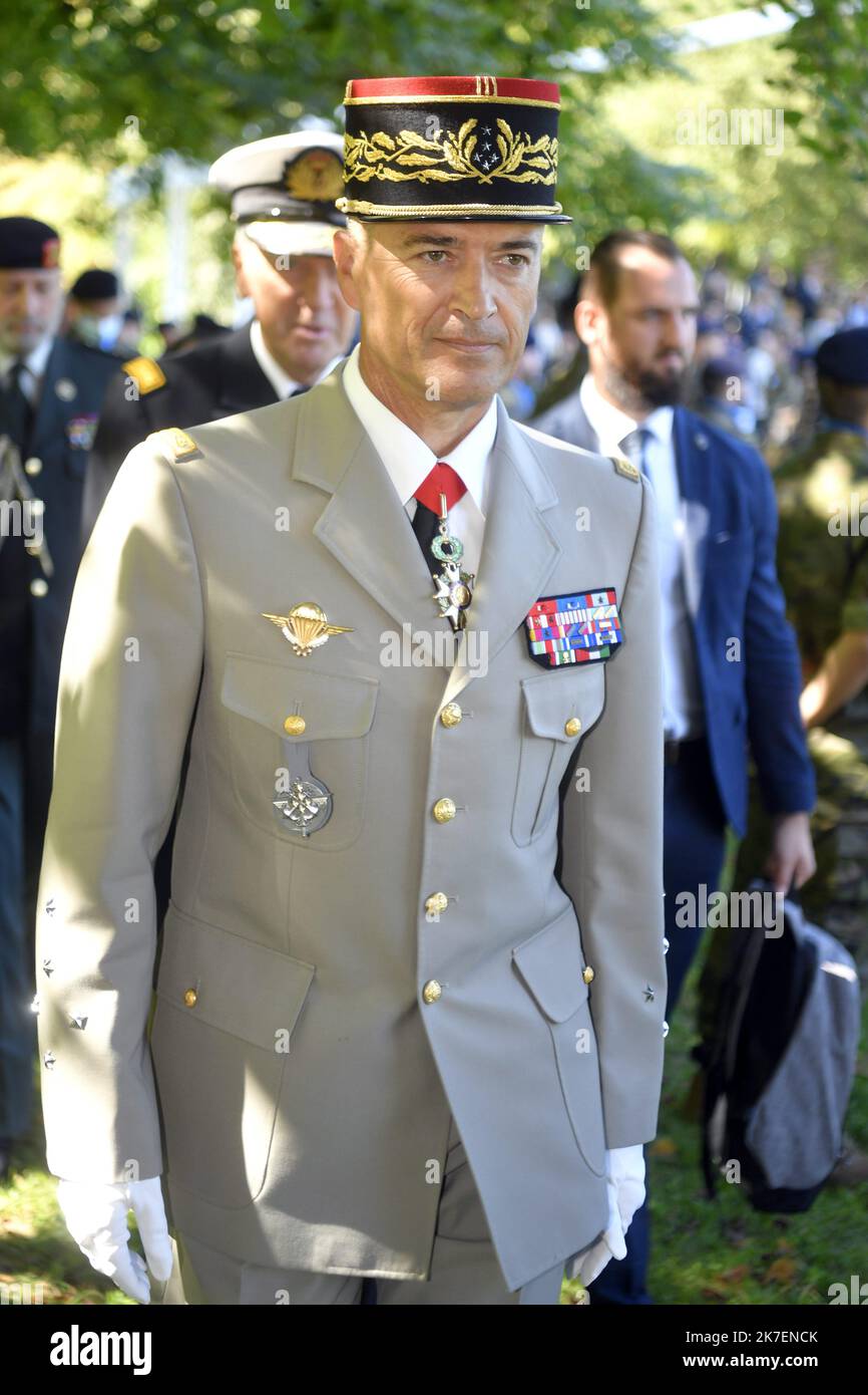 ©PHOTOPQR/DNA/Franck KOBI ; Strasbourg ; 02/09/2021 ; centre le général - CEMA - Thierry Burkard. Lors d'une période militaire de l'Eurocorps basé à Strasbourg. Strasbourg le 2 septembre 2021. - Nouveau chef européen créé par la France et l'Allemagne en 1992, l'Eurocorps est composé de 5 nations-cadres et de 5 nations associées. Banque D'Images