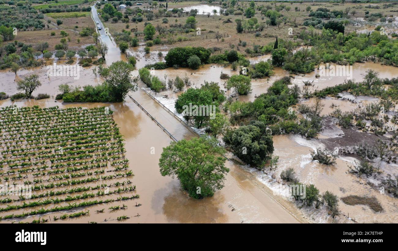 ©PHOTOPQR/LE MIDI LIBRE/midi libre ; MONTPELLIER ; 14/09/2021 ; PHOTO PQR/MIDI LIBRE/MICHAEL ESDOURRUBAILH/ GARD INONDATIONS AUBAIS le Gard est passé dans un état de vigilance rouge à 14 septembre 2021 à midi en raison du risque d'inondation suite à des orages et de fortes pluies, a rapporté Meteo France Banque D'Images