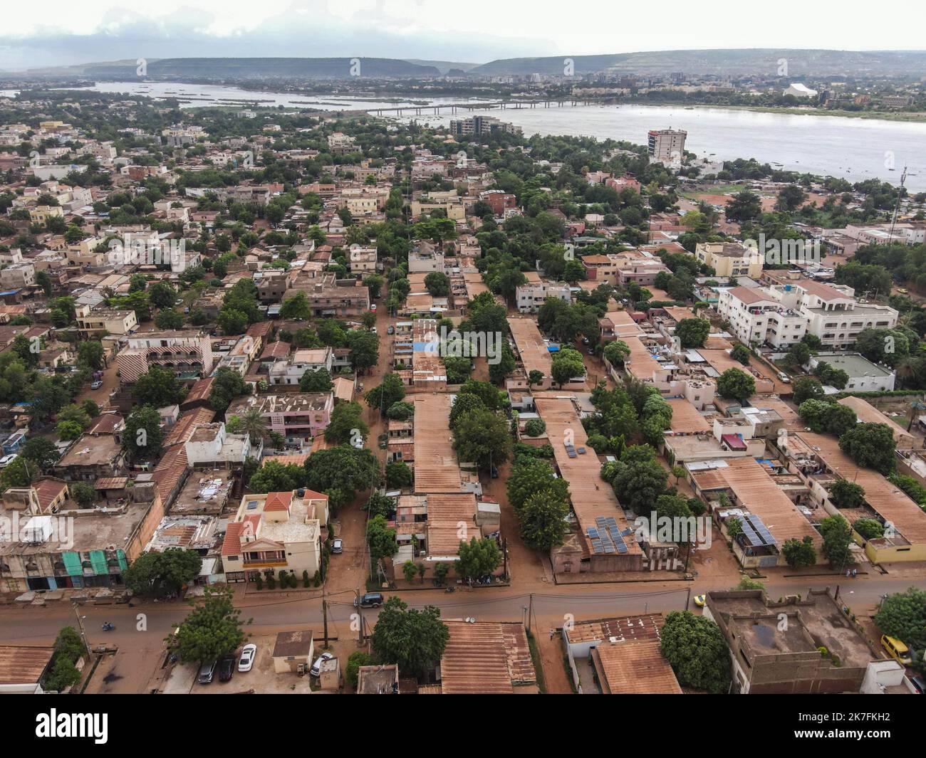 ©Nicolas Remene / le Pictorium/MAXPPP - vue eyrienne de l'urbanisation d'un quartier de Bamako au Mali le 23 octobre 2021. Banque D'Images