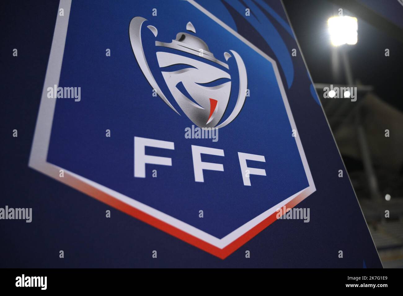 ©Julien Mattia / le Pictorium / MAXPPP - Julien Mattia / le Pictorium - 17/12/2021 - France / Ile-de-France / Paris - Paris FC / Olympique Lyonnais / coupe de France, 32E de finale de la coupe de France, au Stade Charlety, entre le Paris FC et l'Olympique Lyonnais, le 17 décembre 2021. / 17/12/2021 - France / Ile-de-France (région) / Paris - Paris FC / Olympique Lyonnais / coupe de France, 32nd final du coupé de France, au Stade Charlety, entre Paris FC et Olympique Lyonnais, 17 décembre 2021. Banque D'Images