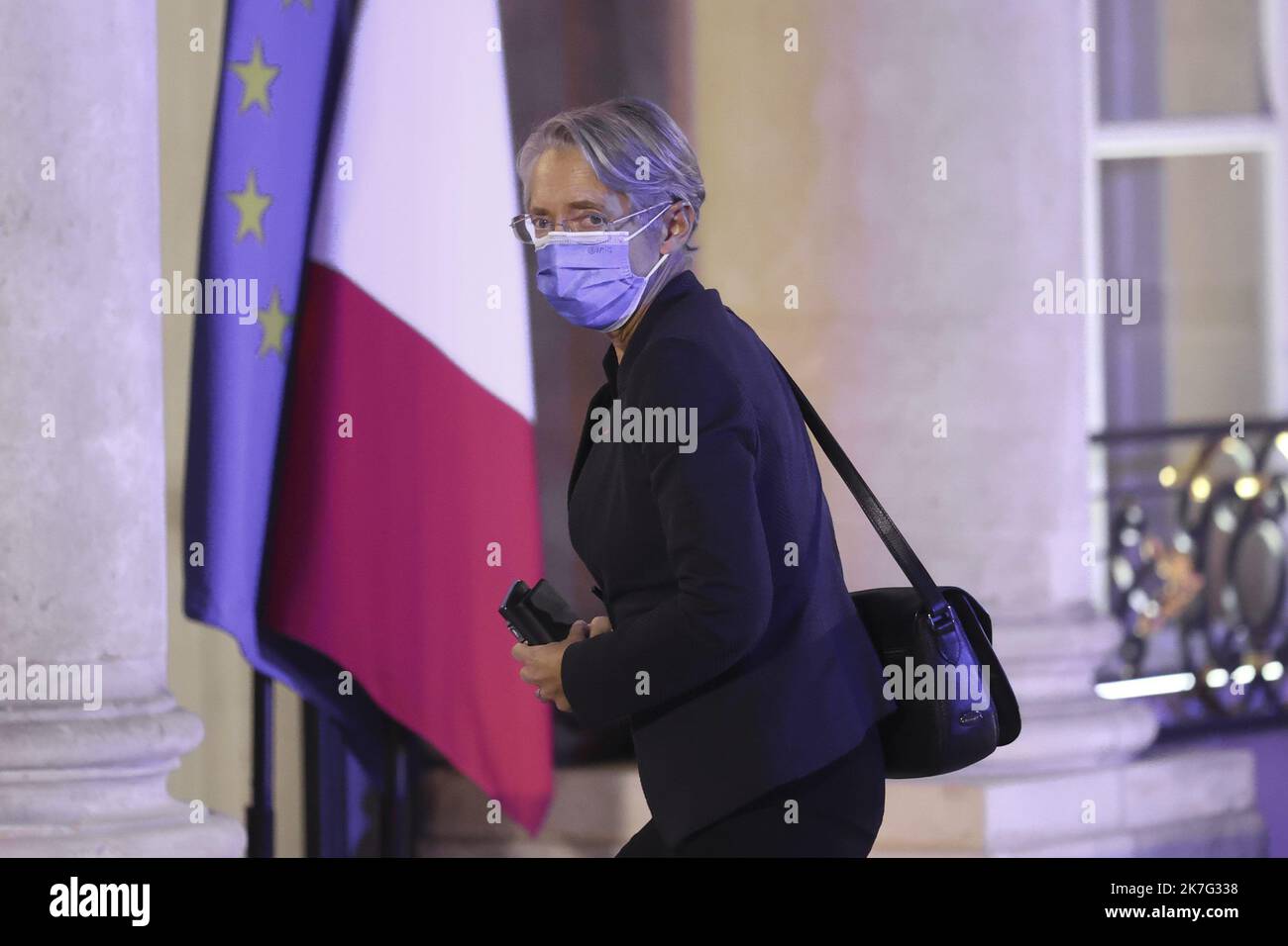 ©Sébastien Muylaert/MAXPPP - la ministre française du travail Elisabeth borne arrive pour une rencontre avec les membres de la commission européenne et le président français à l'Elysée, alors que la France prend la présidence tournante de l'UE sur 1 janvier 2022. Paris, 06.01.2022 Banque D'Images