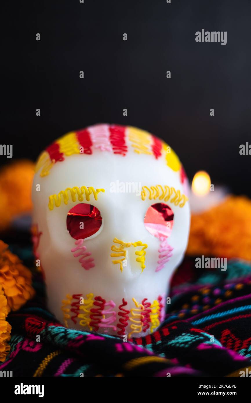 Crâne de sucre mexicain traditionnel pour le jour des morts au Mexique Banque D'Images