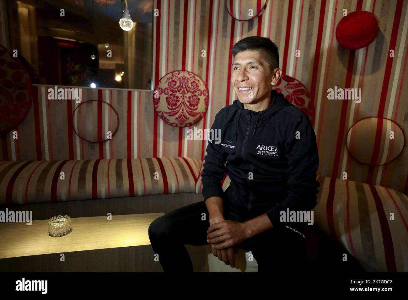 ©PHOTOPQR/NICE MATIN/Dylan Meiffret ; Castagniers ; 16/02/2022 ; CASTAGNIERS, le 16/02/2022, Portrait / interview : Nairo Quintana. Papier romain LARONCHE Banque D'Images