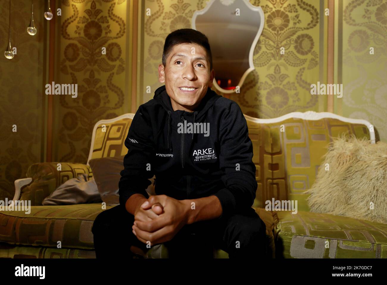 ©PHOTOPQR/NICE MATIN/Dylan Meiffret ; Castagniers ; 16/02/2022 ; CASTAGNIERS, le 16/02/2022, Portrait / interview : Nairo Quintana. Papier romain LARONCHE Banque D'Images