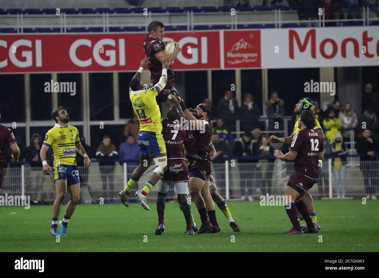 Thierry LARRET / Maxppp. Rugby Top 14 : ASM Clermont Auvergne vs Union Bordeaux Begles. Stade Marcel Michelin, Clermont-Ferrand (63), le 13 mars 2022. DOUGLAS Kane (BOR) Banque D'Images Thierry LARRET / Maxppp. Rugby Top 14 : ASM Clermont Auvergne vs Union Bordeaux Begles. Stade Marcel Michelin, Clermont-Ferrand (63), le 13 mars 2022. DOUGLAS Kane (BOR) Banque D'Images