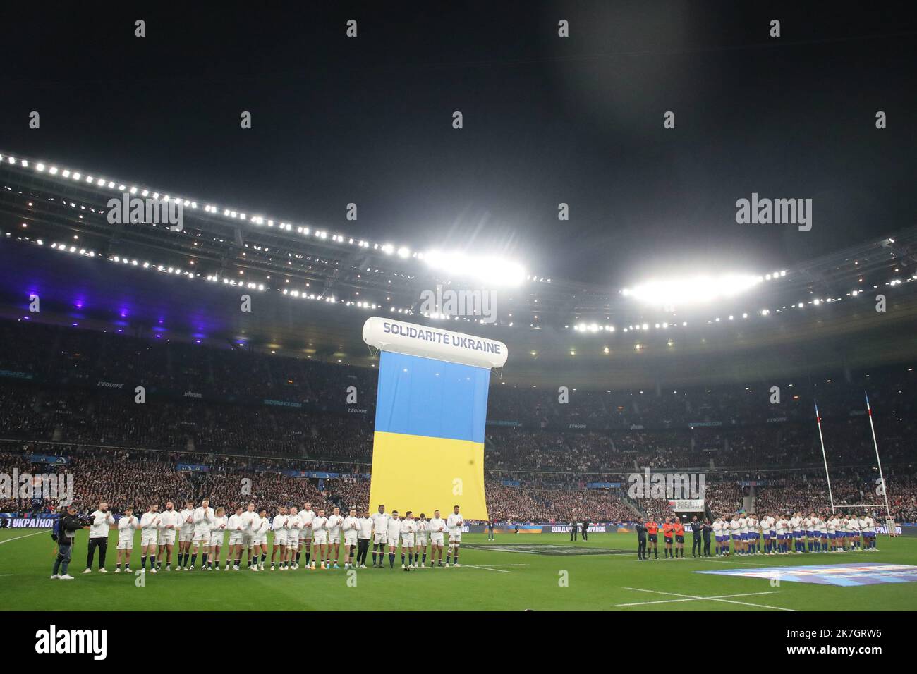 ©PHOTOPQR/Sud Ouest/Laurent Theillet ; Saint Denis ; 18/03/2022 ; Rugby tournoi des VI nations 2022, France / Angleterre. Saint Denis le 19 mars 2022. Photo Laurent Theillet / Sud Ouest SOUTIEN UKRAINE - six Nations 2022: France / Angleterre Match France, Paris 19 mars 2022 Banque D'Images