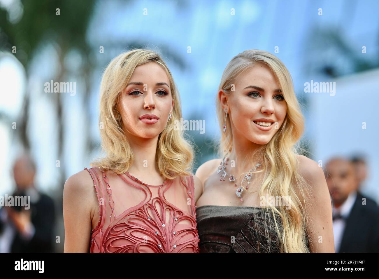 ©franck castel/MAXPPP - 20220005 Elvi tapis rouge - le Festival annuel du film de Cannes 75th la princesse Maria Carolina de Bourbon et la princesse Maria Chiara de Bourbon CANNES, FRANCE - MAI 25 Banque D'Images