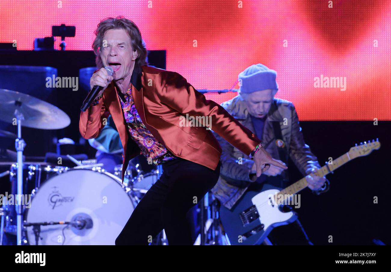 ©PHOTOPQR/LE PARISIEN/Olivier Lejeune ; madrid ; 01/06/2022 ; les Rolling Stones | Madrid Intitulée SOIXANTE, la tournée déjà le 1er juin au stade Wanda Metropolitano. Mick Jagger · Keith Richards ; Ronnie Wood · Stephen Steve' Jordan ; Chuck Leavell - Madrid, Espagne, juin 1st 2022. La visite des Rolling Stones a débuté le 1st juin Banque D'Images
