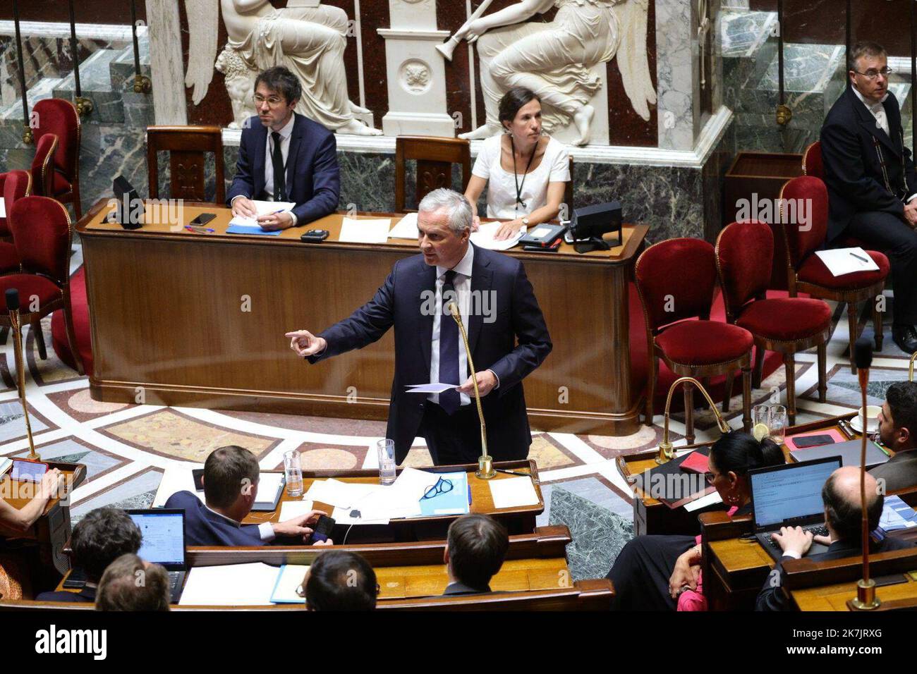 ©PHOTOPQR/LE PARISIEN/Olivier Arandel ; Paris ; 18/07/2022 ; Paris, France Lundi 18 juillet 2022 Politique Assemblée nationale 1ere sélection sur le projet de loi de loi de puissance sur le pouvoir Bruno le Maire, Ministre de l’économie - Assemblée nationale première réunion sur le projet de loi de pouvoir d’achat Banque D'Images