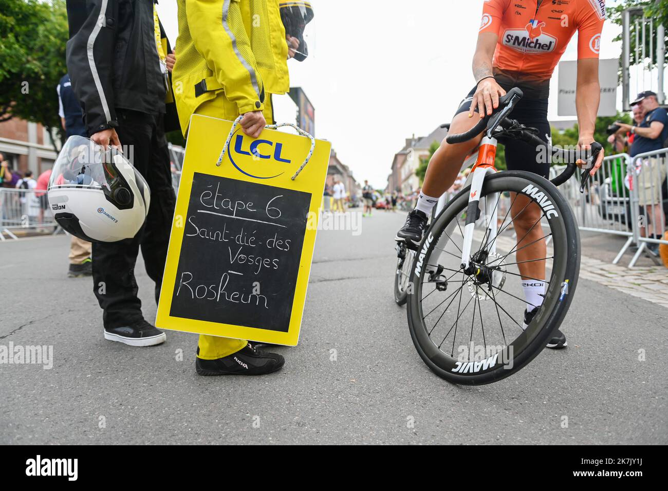 ©PHOTOPQR/l'est REPUBLICAIN/Lea DIDIER ; Saint-Dié-des-Vosges ; 29/07/2022 ; partie du Tour de France femmes 2022 à Saint-Dié-des-Vosges : partie de la 6E étape entre Saint-Dié-des-Vosges et Rosheim. Photo VM/Léa Didier - Saint Die des Vosges, France, juillet 29th 2022 atmosphère au Women's Tour de France 2022 Banque D'Images