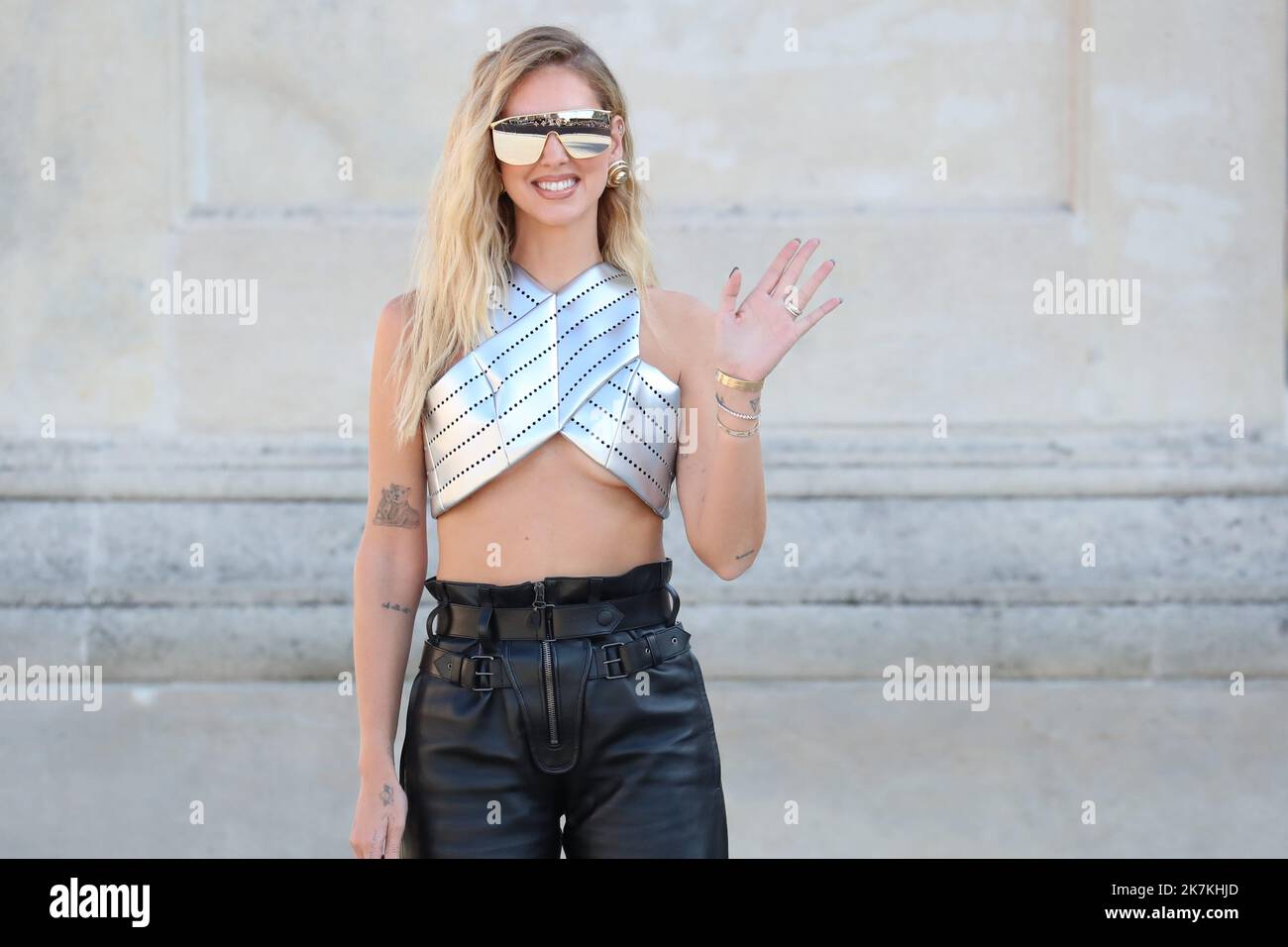 ©Pierre Teyssot/MAXPPP ; 2022 Paris Fashion week S/S 23 invités au Louis Vuitton Fashion Show. Paris, France sur 4 octobre 2022. VIP, modèles et invités arrivée, Chiara Ferragni © Pierre Teyssot / Maxppp Banque D'Images