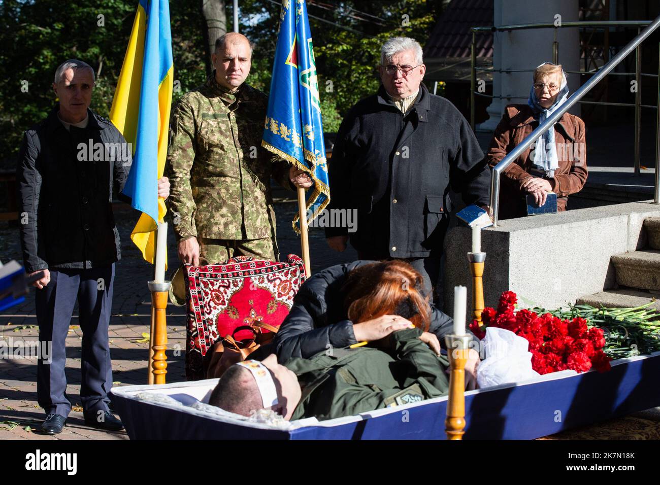 cadavre-soldat-russe-mort-ukraine-banque-de-photographies-et-d-images