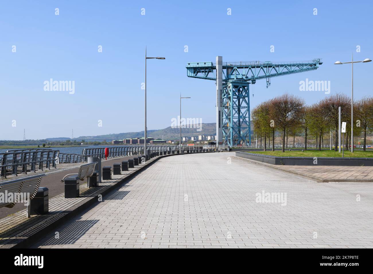 La grue Titan Crane est une grue cantilever de 150 pieds de haut située à Clydebank, dans le West Dunbartonshire, en Écosse, sur la rive de la Clyde près de Glasgow. Banque D'Images
