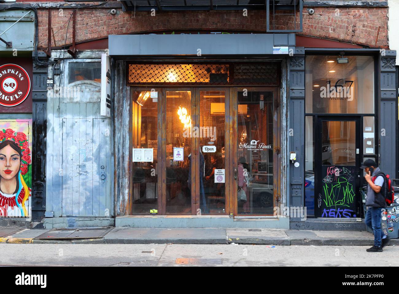 Mama Fina's, 167 Avenue A, New York, New York, New York photo d'un