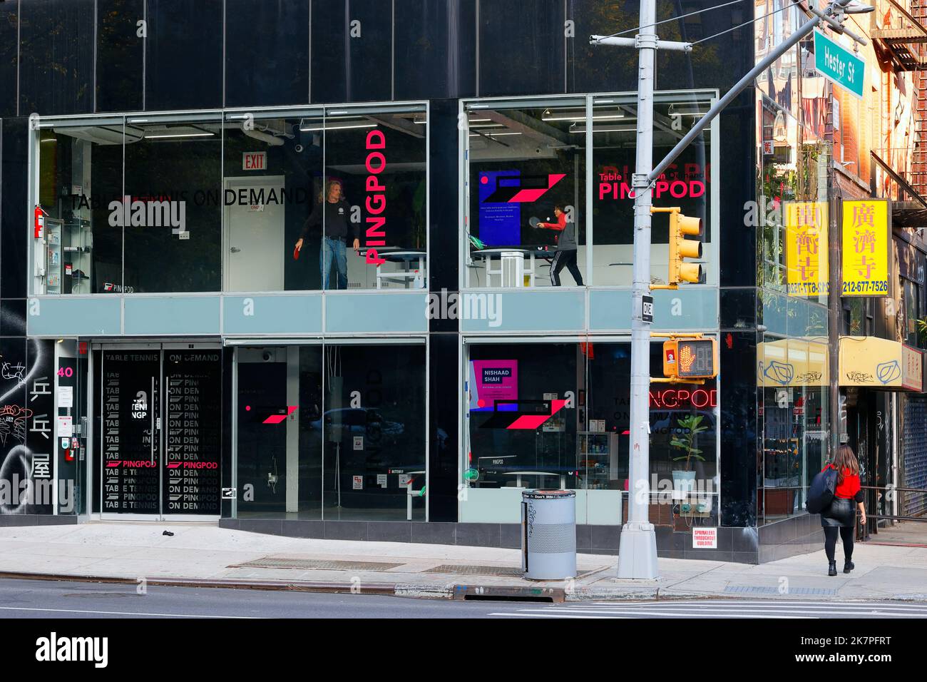 PingPod, 42 Allen St, New York, New York, New York photo d'un site de location de tennis de table dans le quartier chinois de Manhattan. Banque D'Images