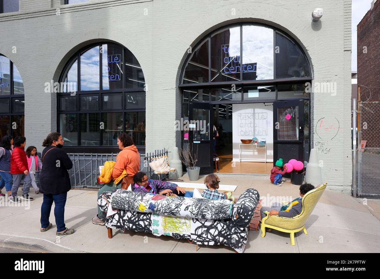 Textile Arts Center, 505 Carroll St, Brooklyn, NYC boutique photo d'un centre communautaire et éducatif pour les artistes du textile et de la fibre à Gowanus. Banque D'Images