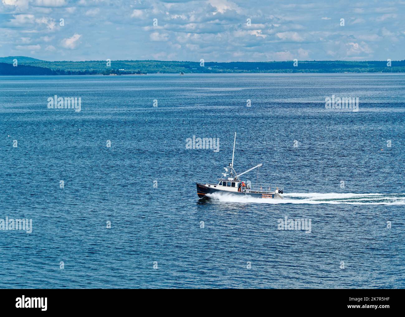 BAR HARBOUR, MAINE - 1 septembre 2022: Bar Harbour, sur la côte du Maine, a une population de seulement 5 000 mais les bateaux de croisière apportent 250 000 touristes a Banque D'Images