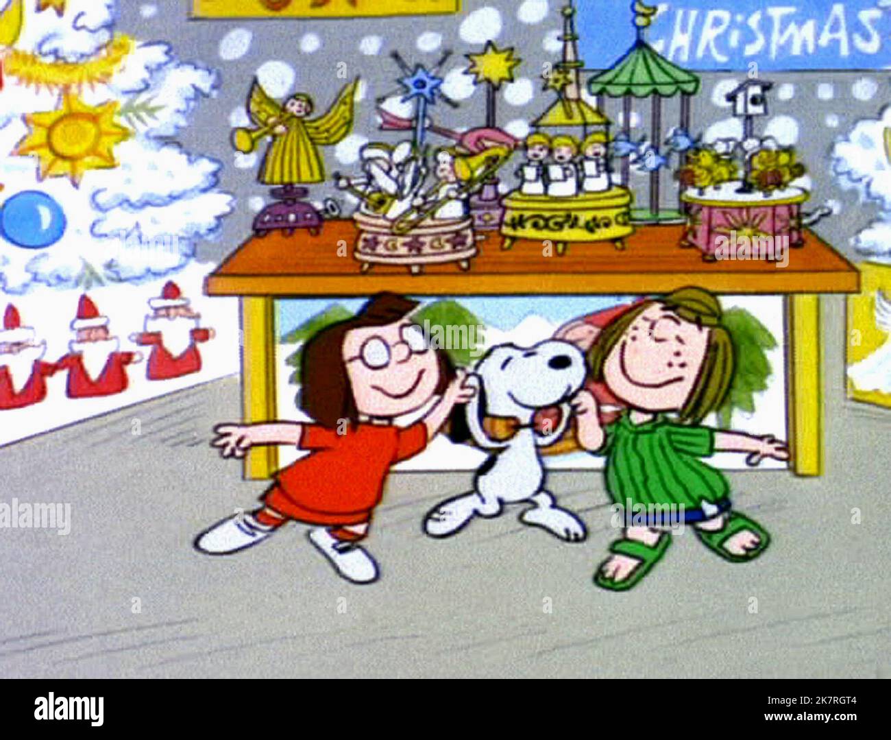 Marcie, Snoopy & Peppermint Patty film C'est le Beagle de Pâques, Charlie Brown! (TV- film) personnages : Marcie,Snoopy & USA 1974, réalisateur : Phil Roman 09 avril 1974 **AVERTISSEMENT** cette photographie est réservée à un usage éditorial et est protégée par les droits d'auteur de CBS et/ou du photographe désigné par le film ou la société de production et ne peut être reproduite que par des publications dans le cadre de la promotion du film ci-dessus. Un crédit obligatoire à CBS est requis. Le photographe doit également être crédité lorsqu'il est connu. Aucune utilisation commerciale ne peut être accordée sans autorisation écrite de The film Company. Banque D'Images