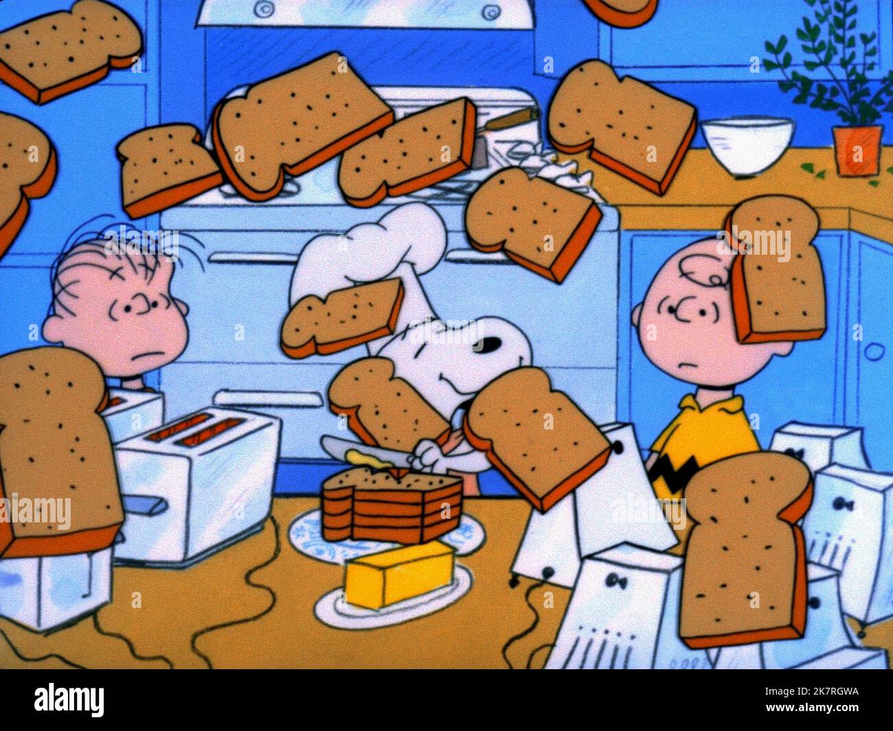 Linus, Snoopy & Charlie Brown film A Charlie Brown Thanksgiving (TV- film) personnages : ,Snoopy & Charlie Brown USA 1973, réalisateur : Bill Melendez, Phil Roman 20 novembre 1973 **AVERTISSEMENT** cette photographie est à usage éditorial exclusif et est la propriété de CBS et/ou du photographe assigné par le film ou la société de production et ne peut être reproduite que par des publications dans le cadre de la promotion du film ci-dessus. Un crédit obligatoire à CBS est requis. Le photographe doit également être crédité lorsqu'il est connu. Aucune utilisation commerciale ne peut être accordée sans autorisation écrite de The film Company. Banque D'Images