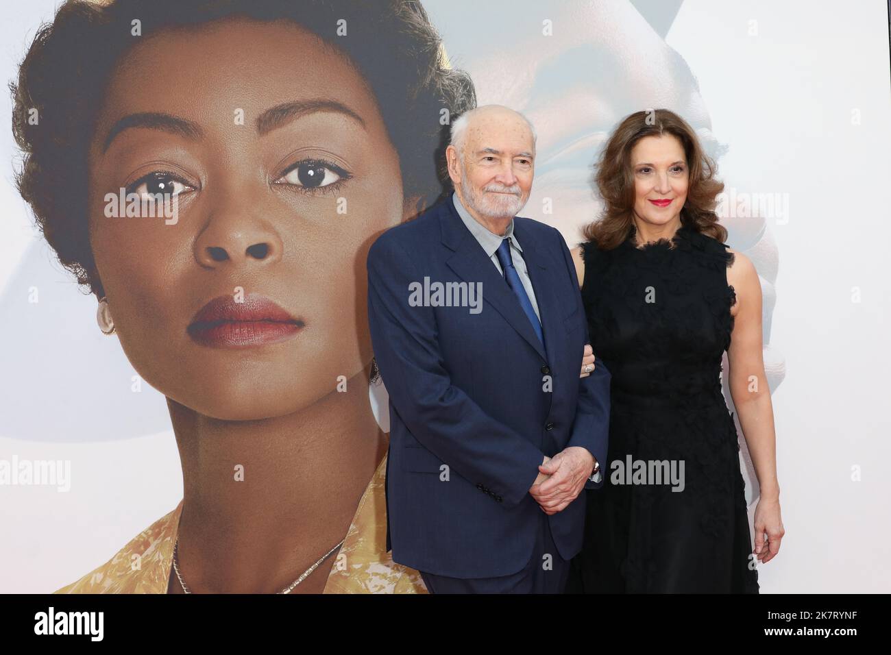 Michael G Wilson et Barbara Broccoli assistent à la première « Till », 66th BFI London film Festival, Royaume-Uni Banque D'Images