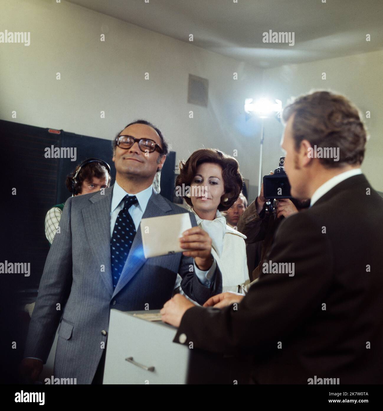 AM Morgen meines Todes, Fernsehfilm, Deutschland 1974, Regie: Oswald Döpke, Darsteller: Werner Kreindl, Rosemarie Fendel Banque D'Images